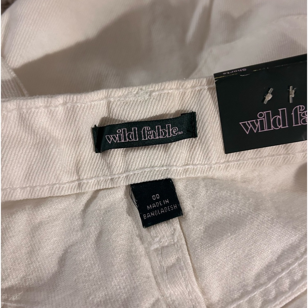Wild fable white jean shorts! - Picture 4 of 4